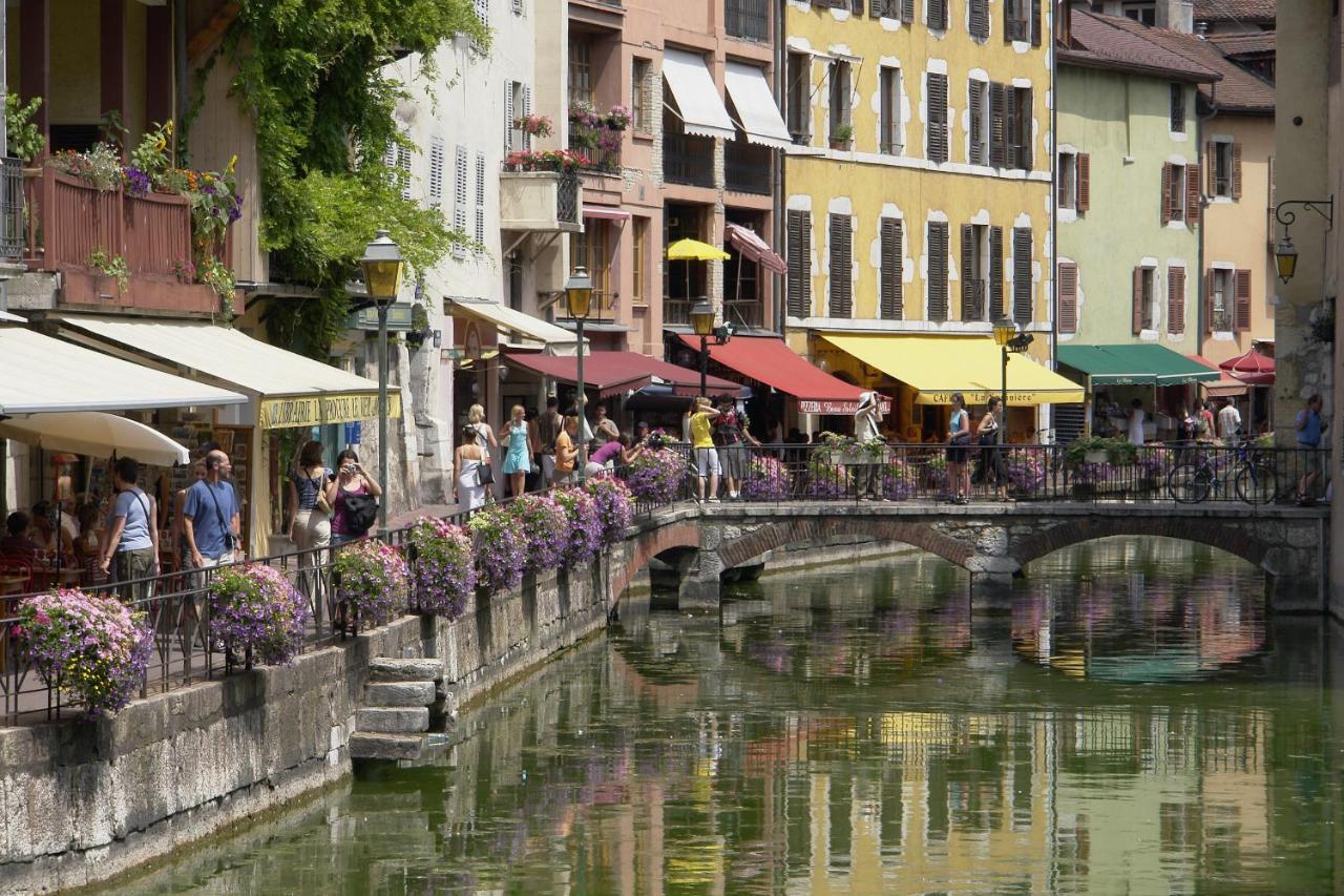 Le Family Lodge 2 Chambres 4 Personnes Classe 3 Etoiles Annecy Esterno foto